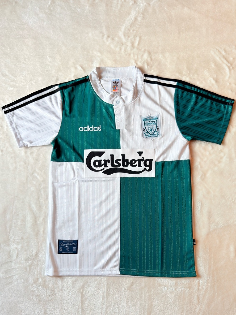 Liverpool FC Retro Away Jersey 1995-96